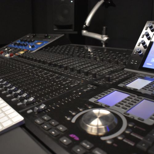 close up image of music recording equipment in the resource center on UCCS' campus