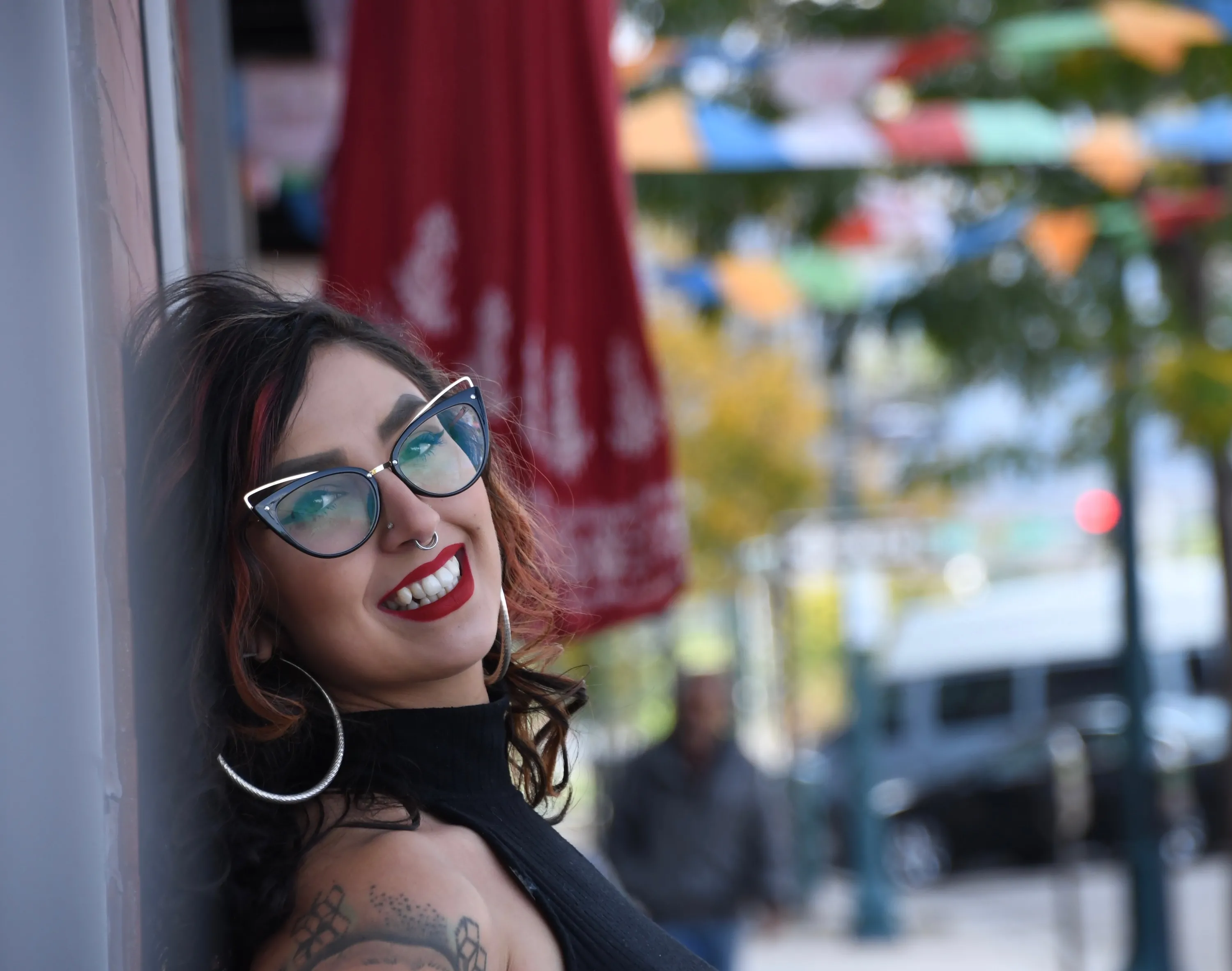 A picture of artist, Jasmine Dillavou